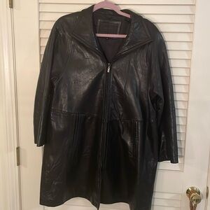 Avanti Black So Soft Leather Zip Jacket Sleek and Stylish
